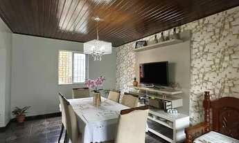 Imagem 3: Imóvel Comercial com Galpão e Kitnets na Av. Fernando Guilhon Investimento Estratégico em