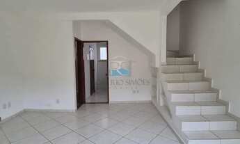 Imagem 5: Charmosa casa em condomínio na Granja dos Cavaleiros/Macaé-RJ - Com duas suítes