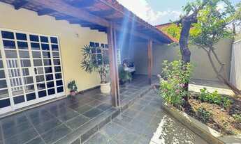 Imagem 3: Casa à venda em Vila Brasília com 137m² 3 quartos sendo 1 suíte e 2 vagas