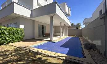 Imagem 2: SOBRADO no Cond. Jardins Madri, 527m2 terreno, 329m2 const. 4 suítes, Goiânia, Go