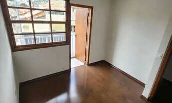 Imagem 7: Casa para Venda em Belo Horizonte, Copacabana, 2 dormitórios, 1 suíte, 1 banheiro, 2 vagas