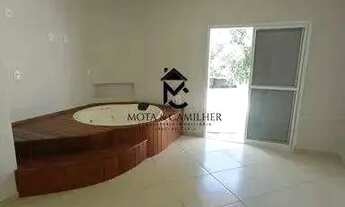 Imagem: Sobrado com piscina disponível para locação