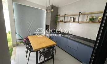 Imagem 3: Casa à venda, 3 quartos, 1 suíte, 2 vagas, Novo Mundo - Uberlândia/MG