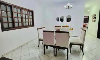 Imagem 5: Jd Colinas- Casa aluguel, 250 m2, 4 quartos(1 st), 4 vgs gargm, área gourmt, sala est+jant