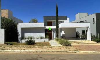 Imagem: Casa em Condomínio em Gran Royalle