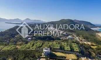 Imagem 4: YRUPÁ Praia Mole. Entre a Lagoa e o Mar, Um Novo Conceito de Viver Bem