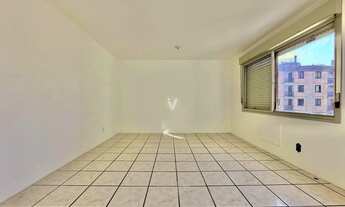 Imagem 2: Apartamento 2 Dormitórios + dependência no centro!!