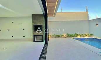 Imagem 4: Casa à venda em Maringá, Jardim Higienópolis, com 4 suítes, com 230 m²