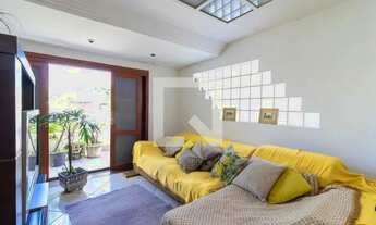 Imagem: Casa à Venda - Água Fria, 3 Quartos, 300