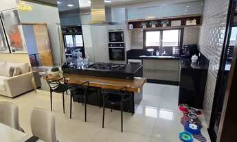 Imagem 6: Casa de condomínio para venda tem 186 metros quadrados com 3 quartos