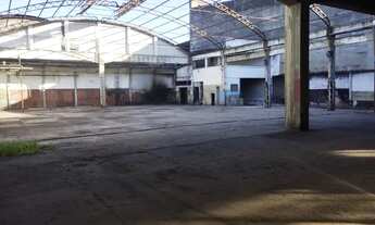 Imagem: Prédio Comercial com galpão para alugar