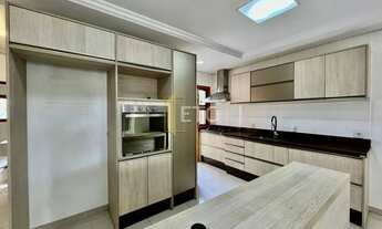 Imagem 5: Casa térrea semimobiliada com piscina