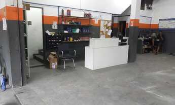 Imagem 6: OFICINA Galpão / depósito com venda por R$160.000