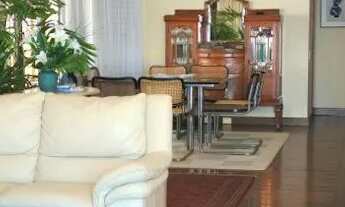 Imagem 6: Apartamento de 260 metros quadrados no bairro Leblon com 3 quartos