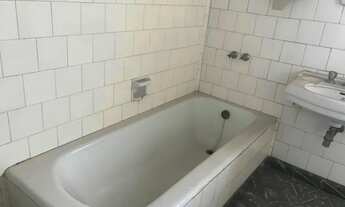 Imagem 2: Casa Comercial Casa com 4 dormitórios