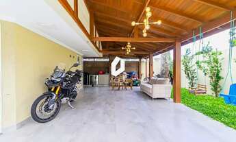 Imagem 2: Triplex não geminado localizado - Boqueirão - 03 quartos e quintal