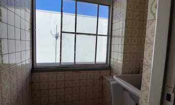 Imagem 7: Apto 2 dormitórios na Av do Forte - terceiro andar e de frente