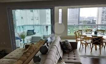 Imagem 4: Apartamento para venda com 241 metros quadrados com 4 quartos em Jardim das Perdizes- São