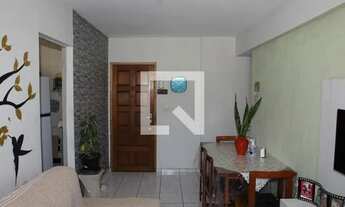 Imagem 2: Apartamento para Aluguel - Olaria, 2 Quartos, 65 m2