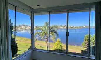 Imagem: Casa exclusiva em frente a lagoa - Alphaville