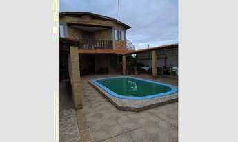 Imagem: Belo sobrado na praia de Lucena, no valor