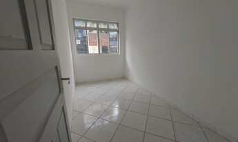 Imagem 4: Apartamento para aluguel possui 50 metros quadrados com 2 quartos em Centro - Florianópoli