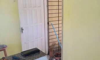 Imagem 1: Alugo kit Net primeiro andar no ibura