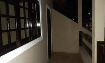 Imagem 2: Casa para aluguel possui 120 metros quadrados com 3 quartos, sendoumsuíte