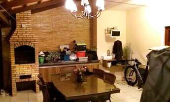 Imagem 2: Sobrado para venda tem 250 metros quadrados com 3 quartos em Jardim Figueira Grande - São