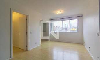 Imagem 2: Apartamento para Aluguel - Mercês, 2 Quartos, 97 m2