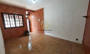 Imagem 6: Casa para aluguel possui 56 metros quadrados com 2 quartos na Praça Catulo