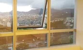 Imagem 3: Sala e garagem no Ed. Parque Avenida