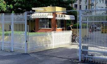 Imagem 2: Apartamento com 2 dormitórios à venda, 59 m² por R$ 220.000,00 - São Lourenço - Niterói/RJ