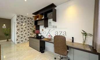 Imagem 4: Casa de condomínio para venda tem 418 metros quadrados com 5 quartos