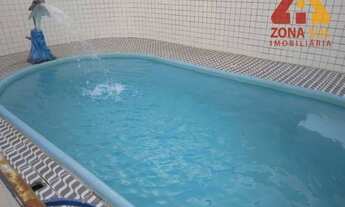 Imagem 2: Apto térreo com piscina