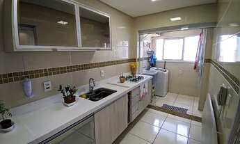Imagem 4: Lindo Apartamento com 2 dormitórios sendo um suíte, 2 salas, 2 banheiros, cozinha, área d
