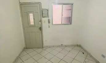 Imagem 2: Apartamento de 1 Dormitório no Boqueirão Próximo ao Beatrix, Apenas 300 Metros da Praia