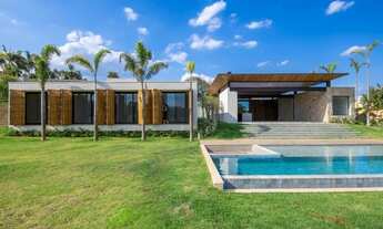 Imagem 3: Detalhes em madeira e vidro