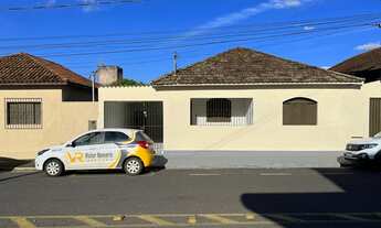 Imagem: ALUGO CASA NO CENTRO