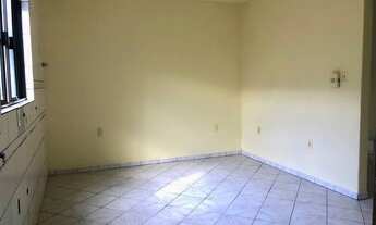 Imagem 6: Sobrado para venda tem 140 metros quadrados com 2 quartos em Centro - Camboriú - SC