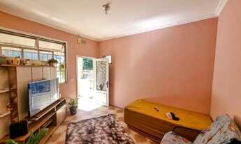 Imagem 5: Excelente Imóvel em Brás de Pina com quintal e garagem