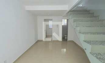 Imagem 2: Casa de Condomínio para Aluguel - São João Batista, 2 Quartos, 52 m2