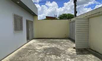 Imagem 4: Casa muito boa e bem localizada com 3 quartos no bairro vila andorinha