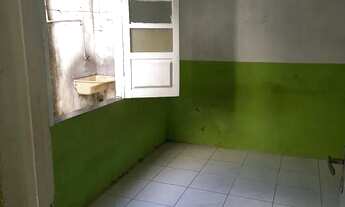 Imagem 4: Aluga-se casa Quarto com aluguel por R$300 /mês