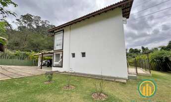 Imagem 2: Casa com 3 suítes em terreno plano em ótimo condomínio