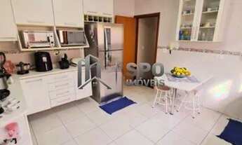 Imagem 4: Casa Sobrado a venda 191metros de área construída, tendo 4 dormitórios, sendo 2 suítes