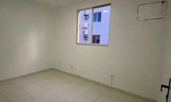 Imagem 3: Apê no Condomínio Antúrio com armários planejados. Próx. ao Delphina Aziz, feiras, upa e l