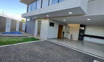 Imagem 1: Vende-se Sobrado com 3 suítes na antiga pista do aeroporto