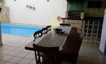 Imagem: Granjaolga térrea piscina