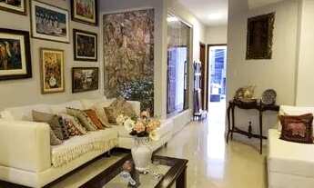 Imagem: Casa de 5 dormitórios no Centro de Florianópolis